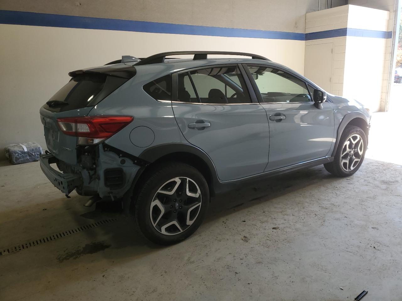 SUBARU CROSSTREK LIMITED