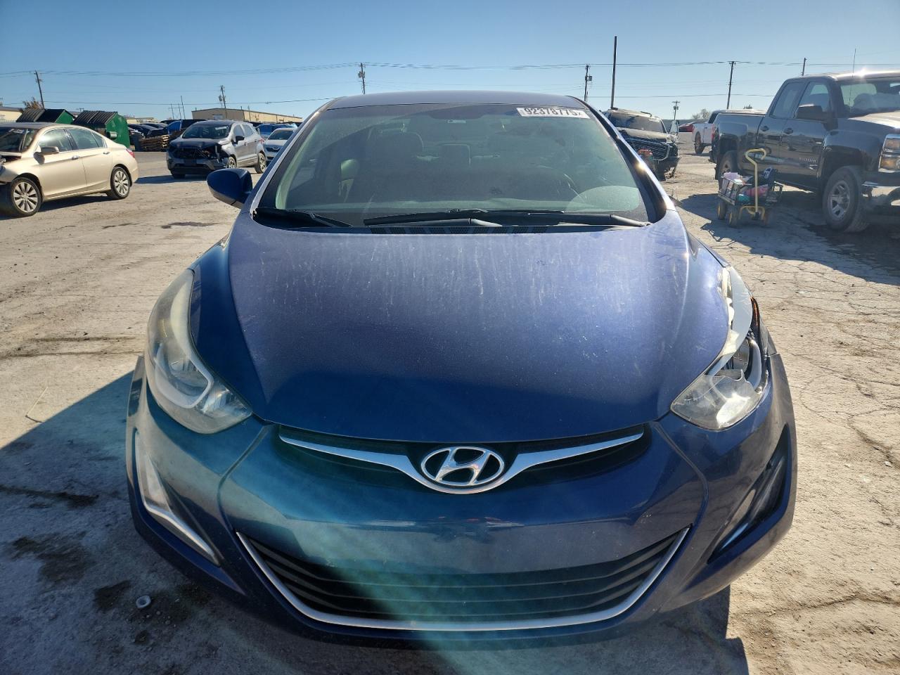 HYUNDAI ELANTRA SE