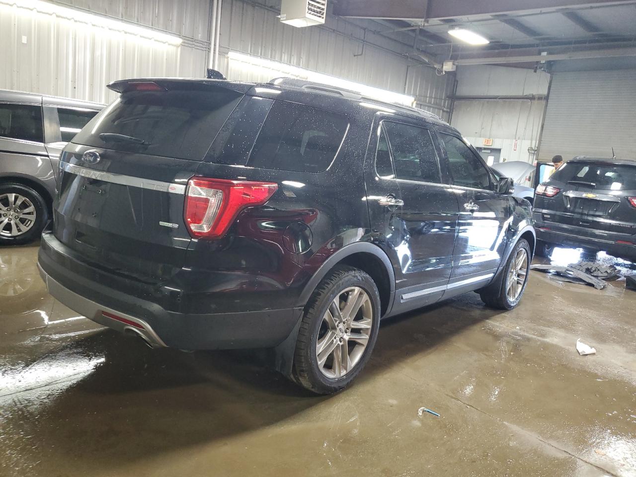 FORD EXPLORER LIMITED