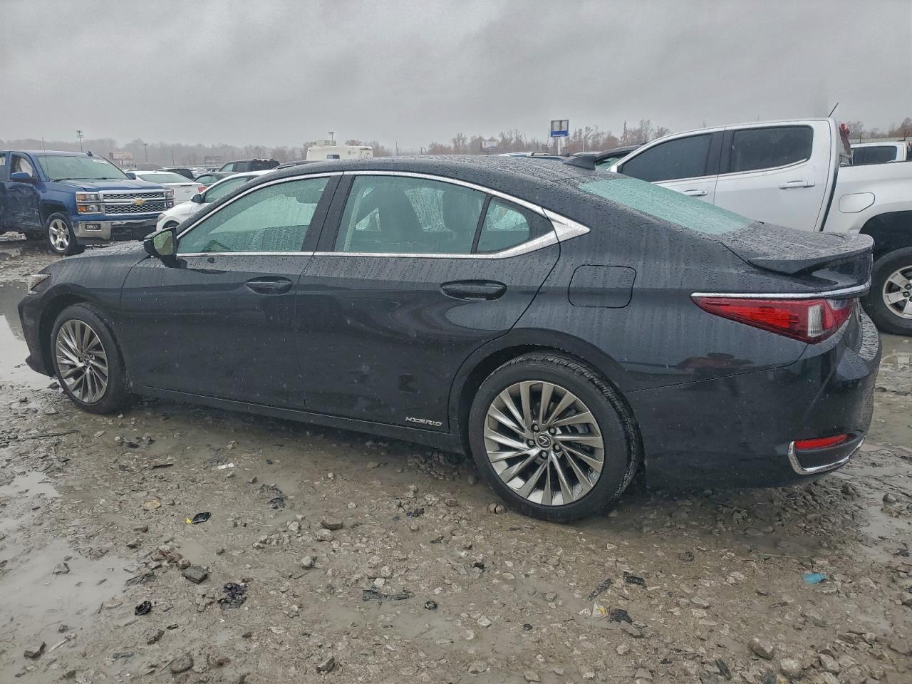 LEXUS ES 300H BASE