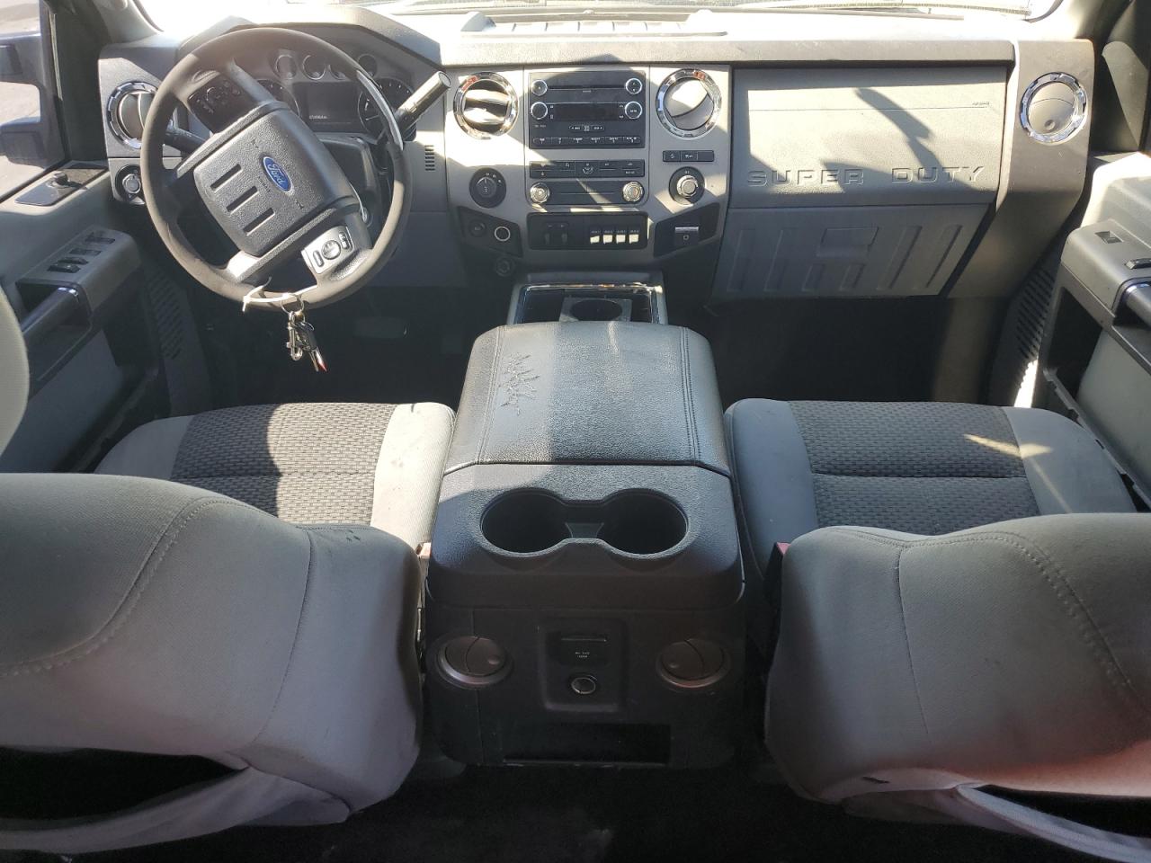 FORD F-250 SUPER DUTY