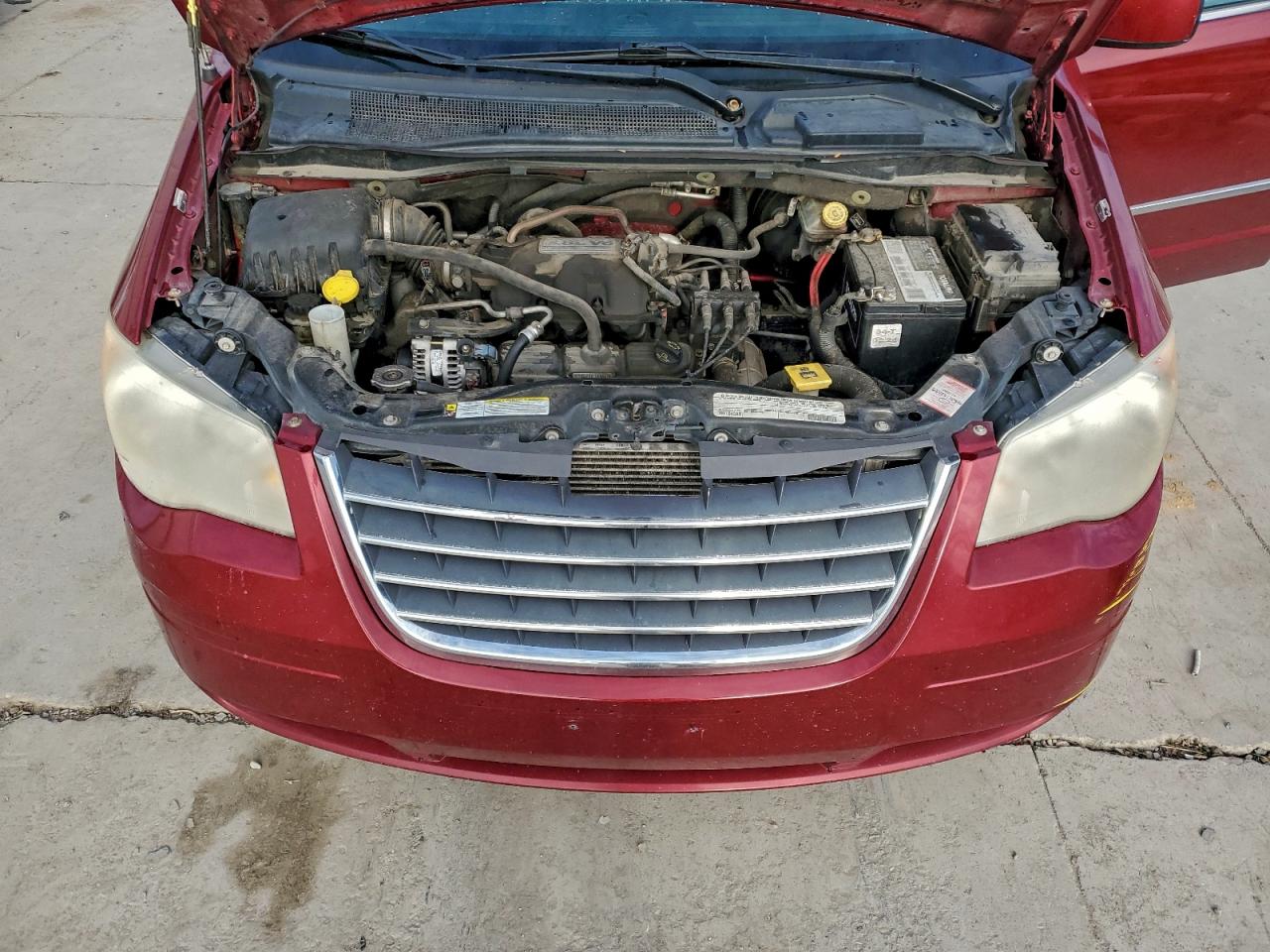 CHRYSLER TOWN & COUNTRY TOURING