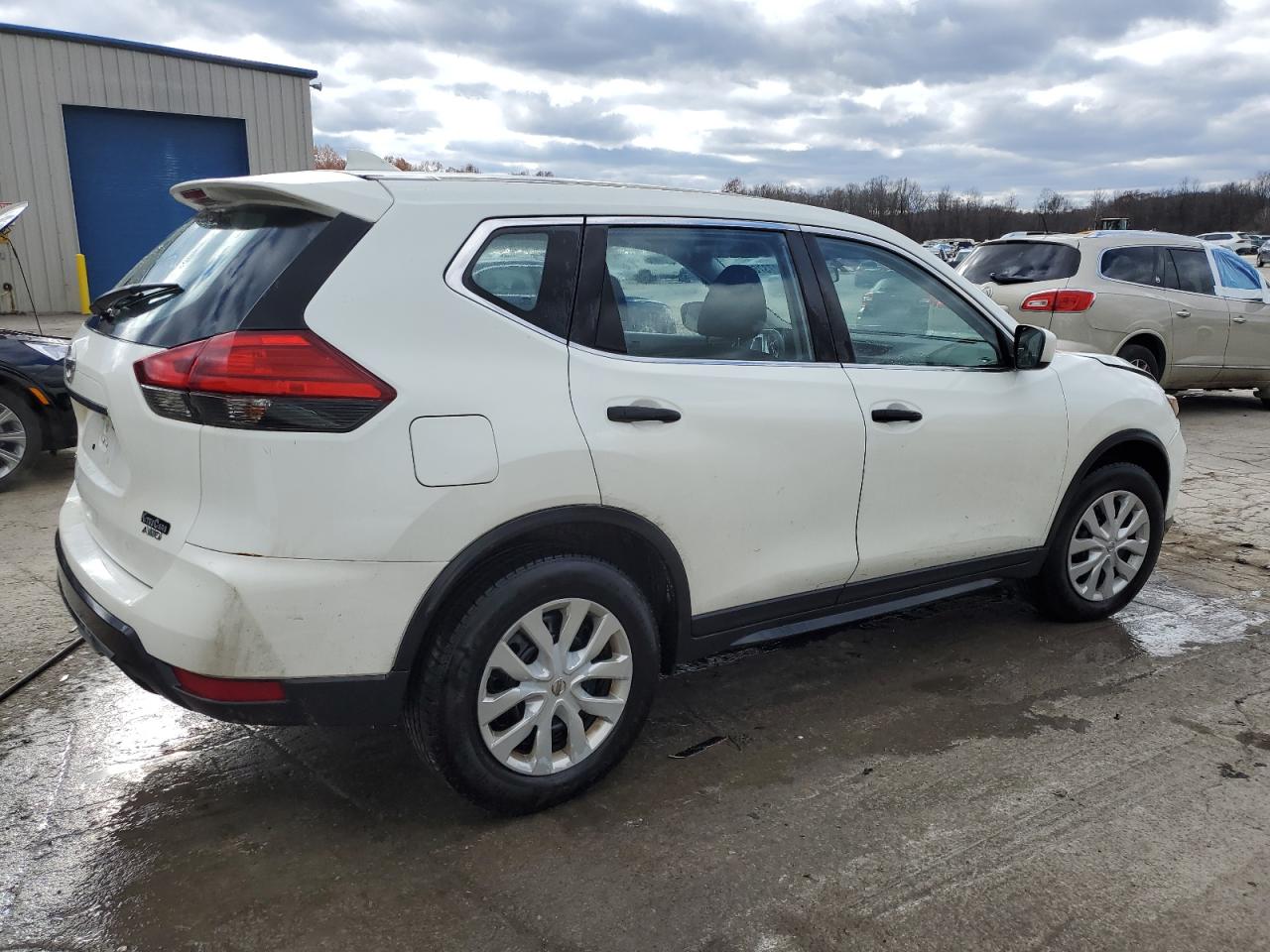 NISSAN ROGUE S