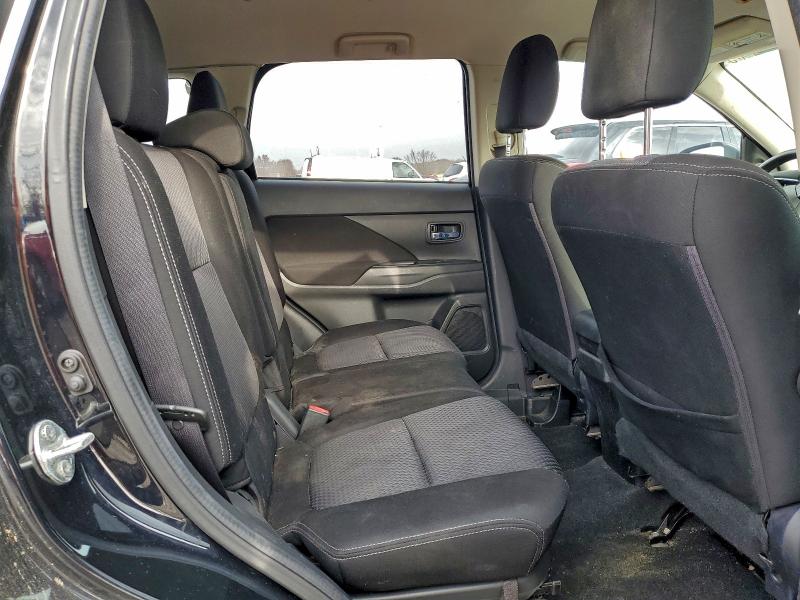 2017 MITSUBISHI OUTLANDER #3303689044