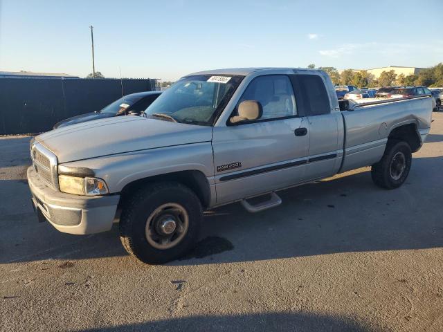 Global Auto Auctions: 1998 DODGE RAM 2500