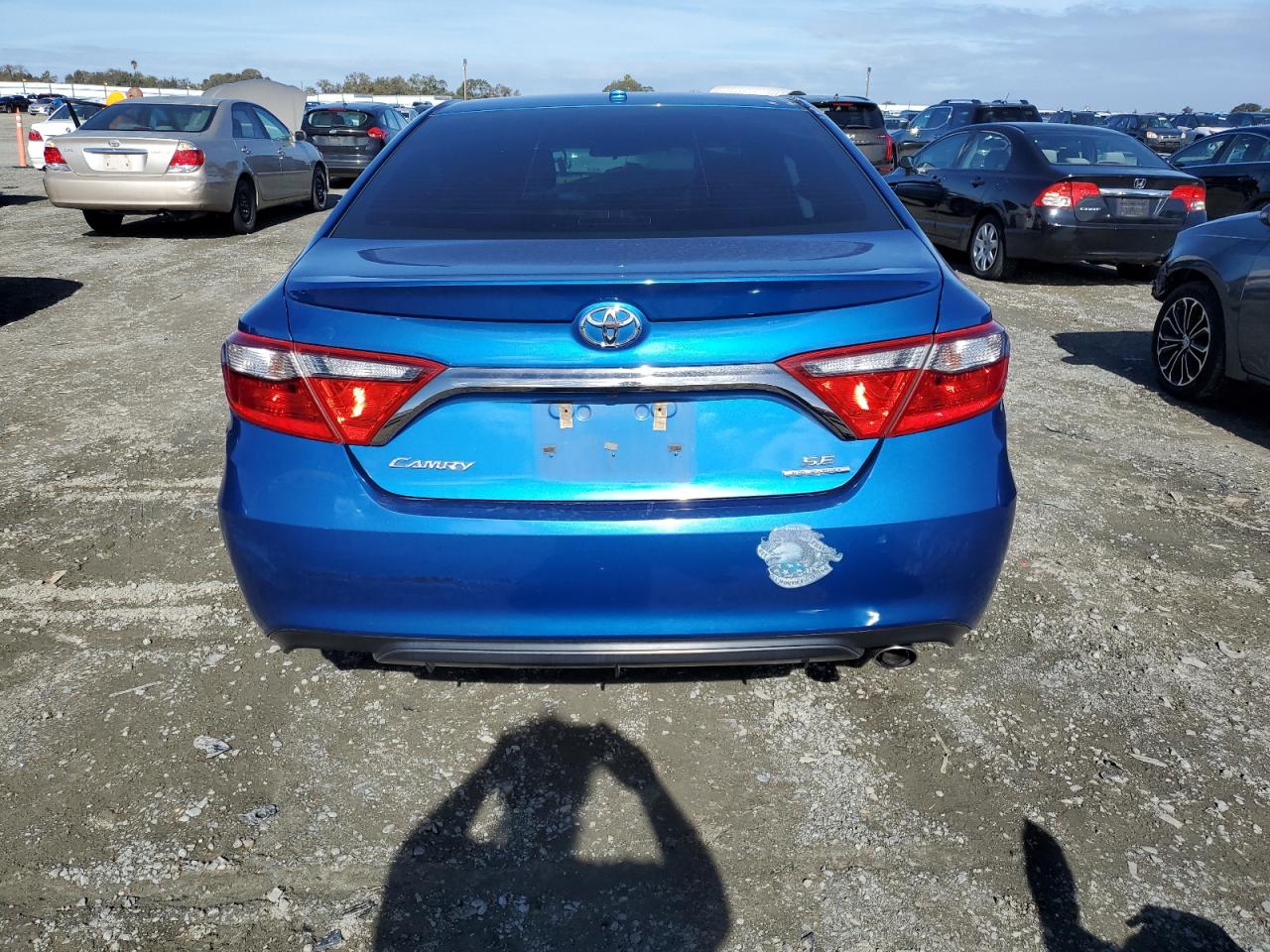 TOYOTA CAMRY LE