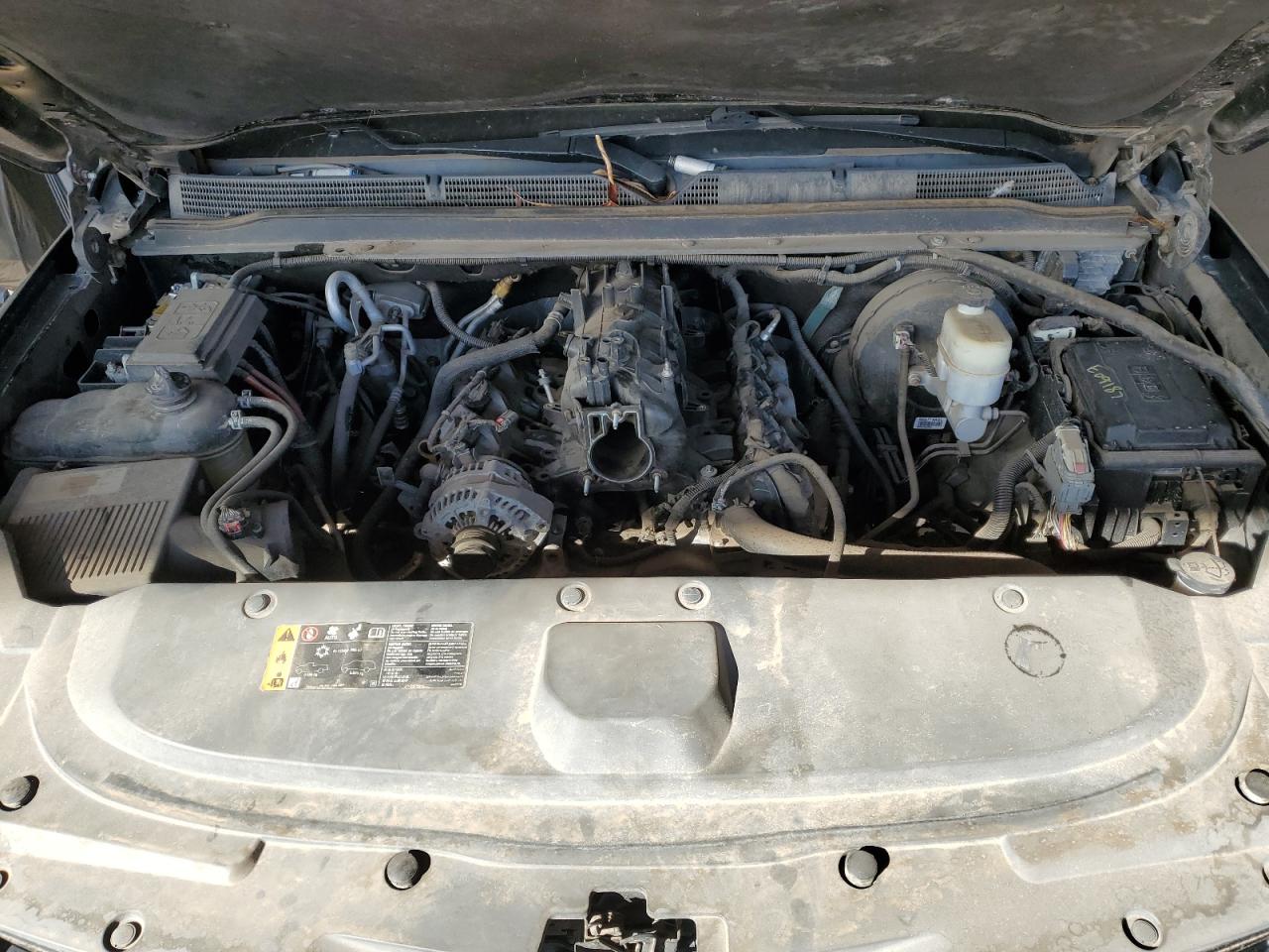 CADILLAC ESCALADE LUXURY