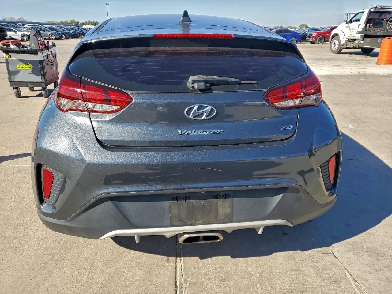 HYUNDAI VELOSTER BASE