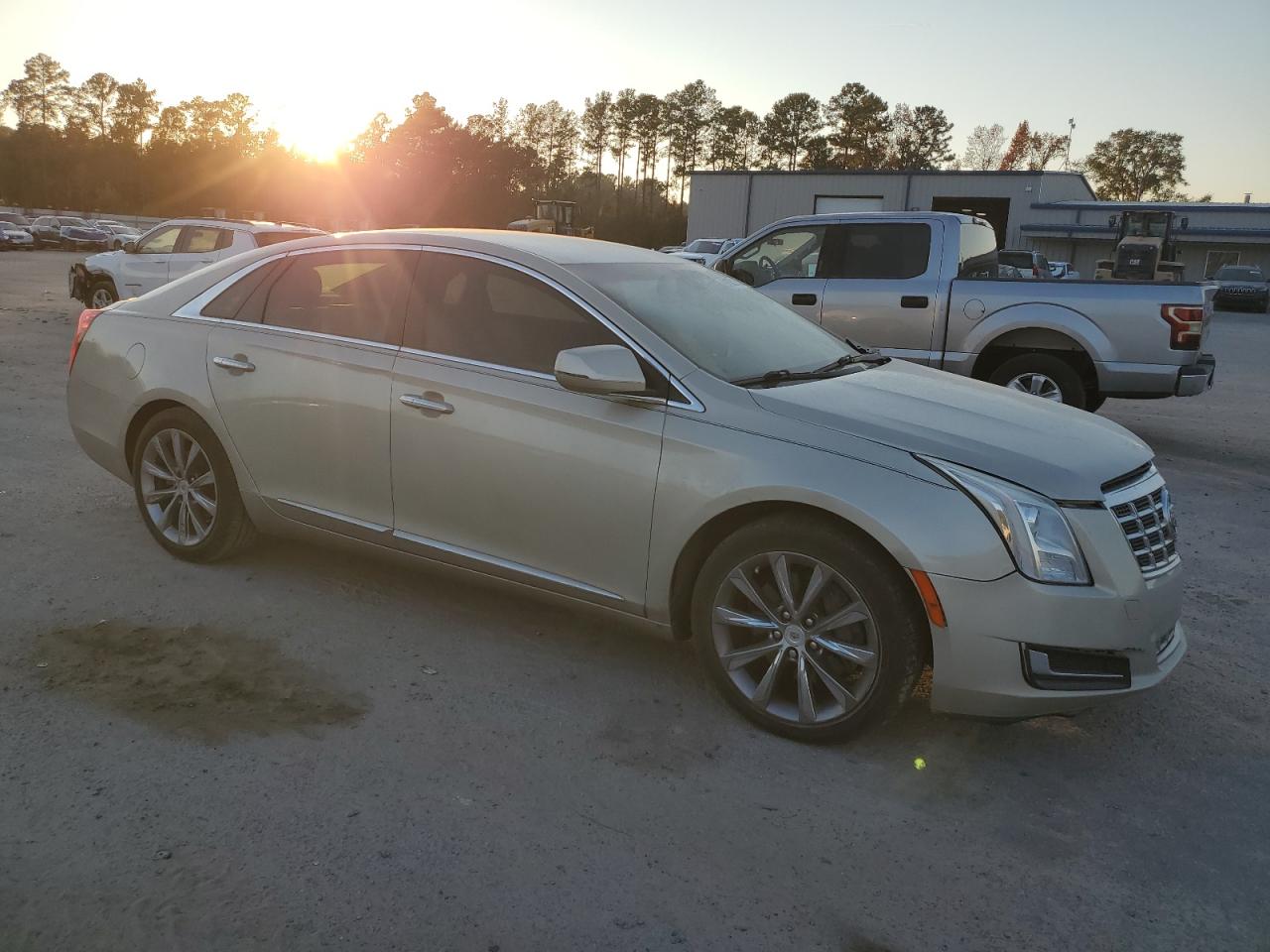 CADILLAC XTS