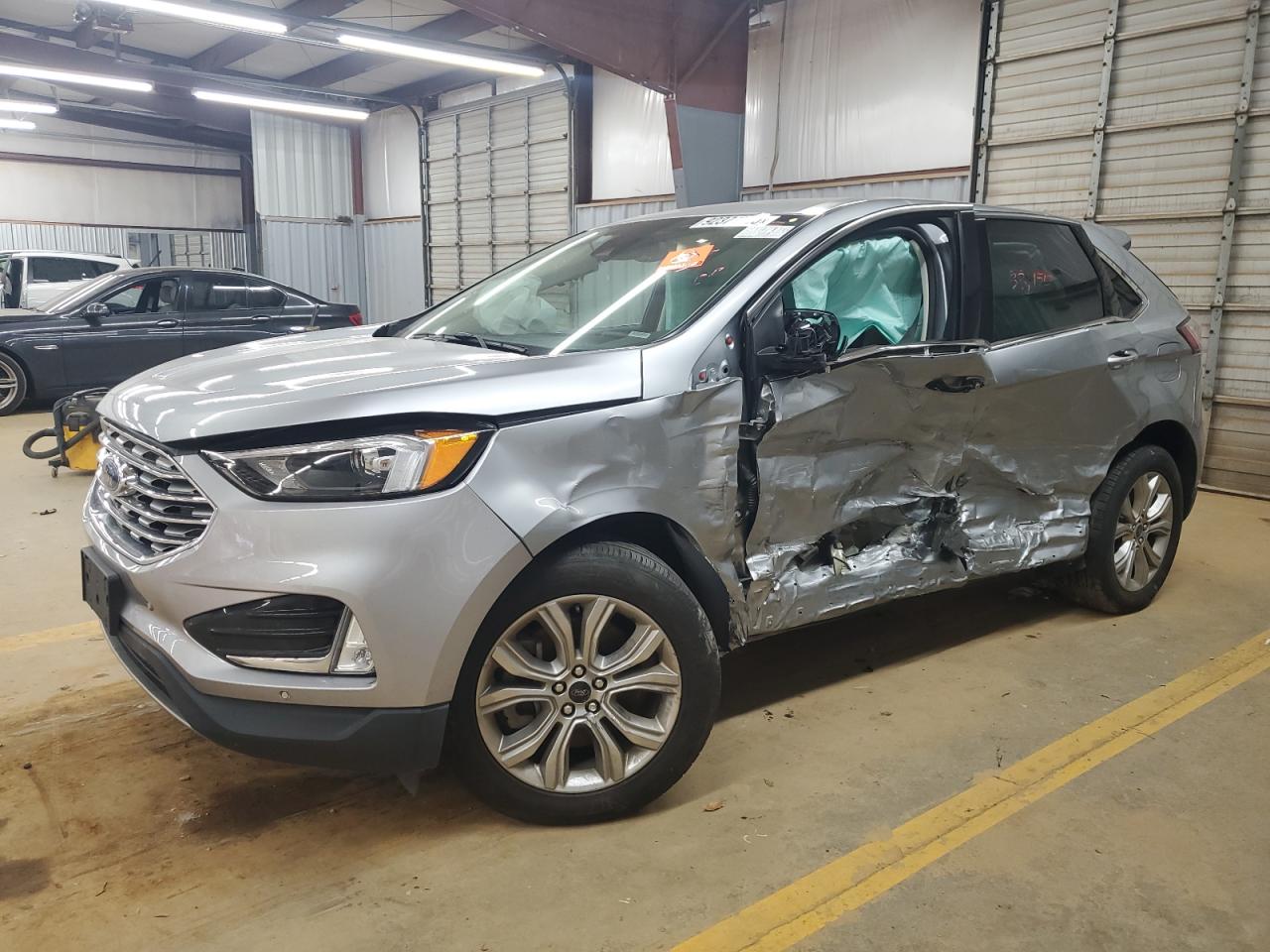 FORD EDGE TITANIUM