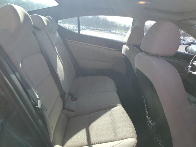 2017 HYUNDAI ELANTRA 4D #3301933448