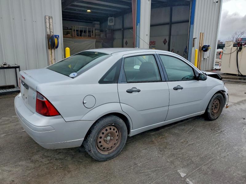 2007 FORD FOCUS ZX4 #3297294400