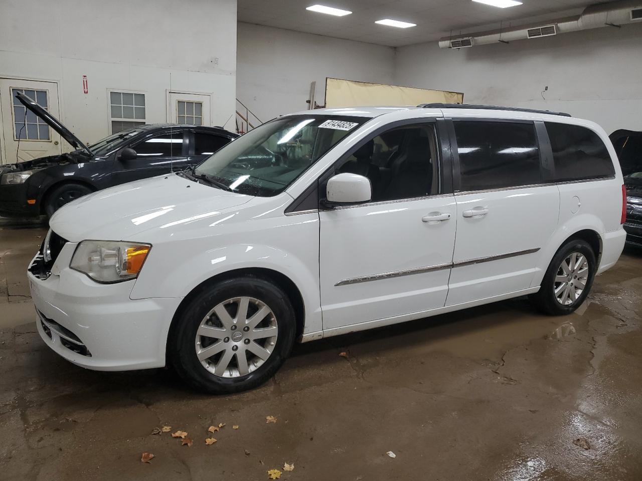 CHRYSLER TOWN & COUNTRY TOURING