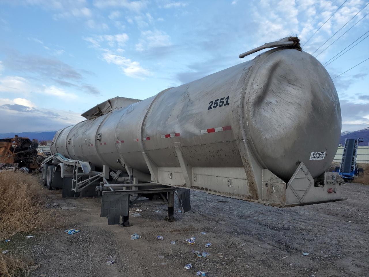 Lot #3297319385 2015 PAUL UNKNOWN