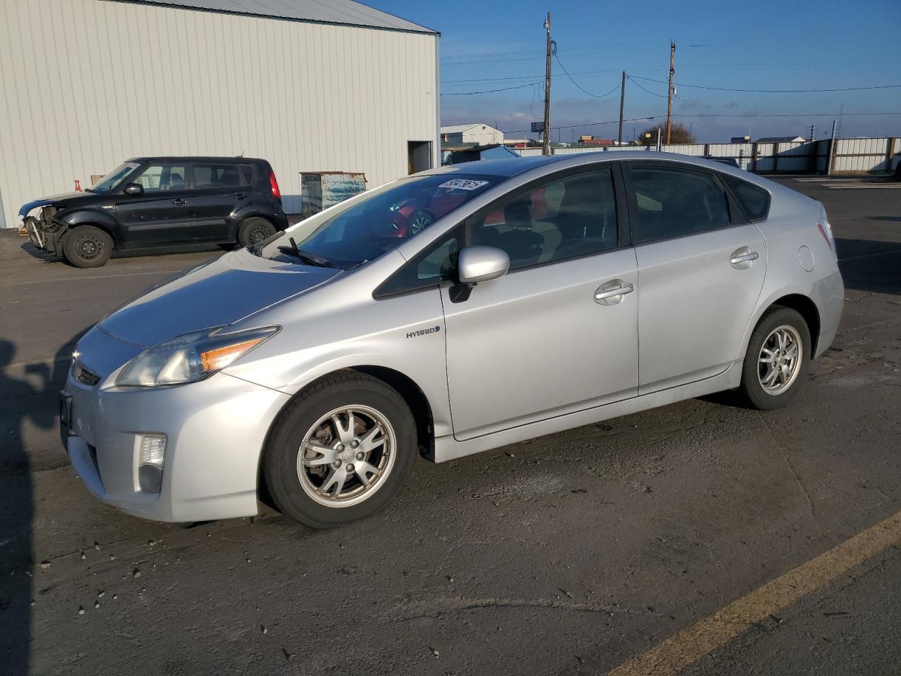TOYOTA PRIUS