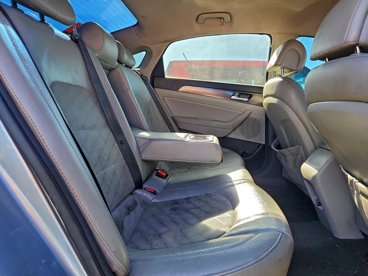 HYUNDAI SONATA SPORT