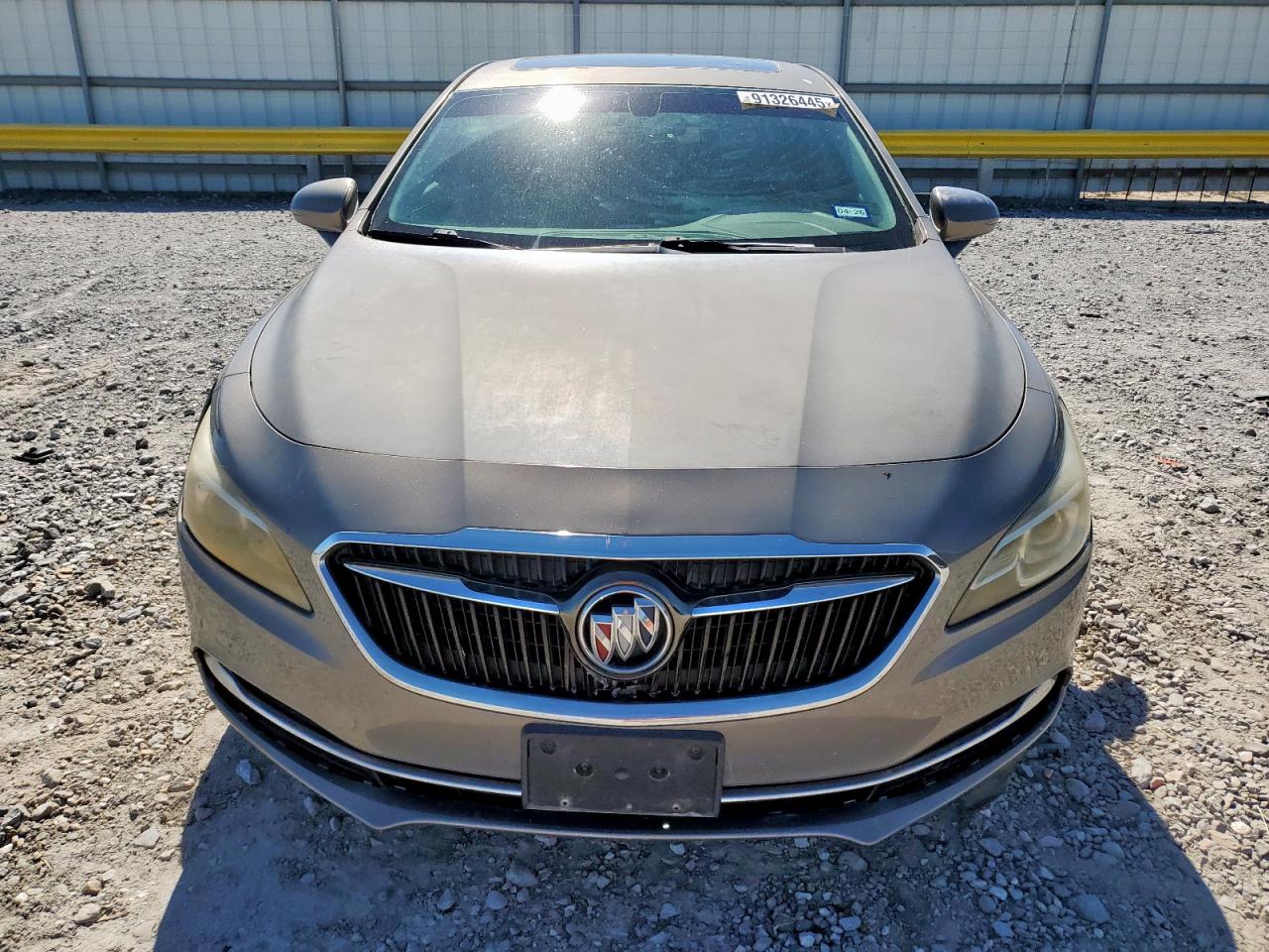 BUICK LACROSSE ESSENCE