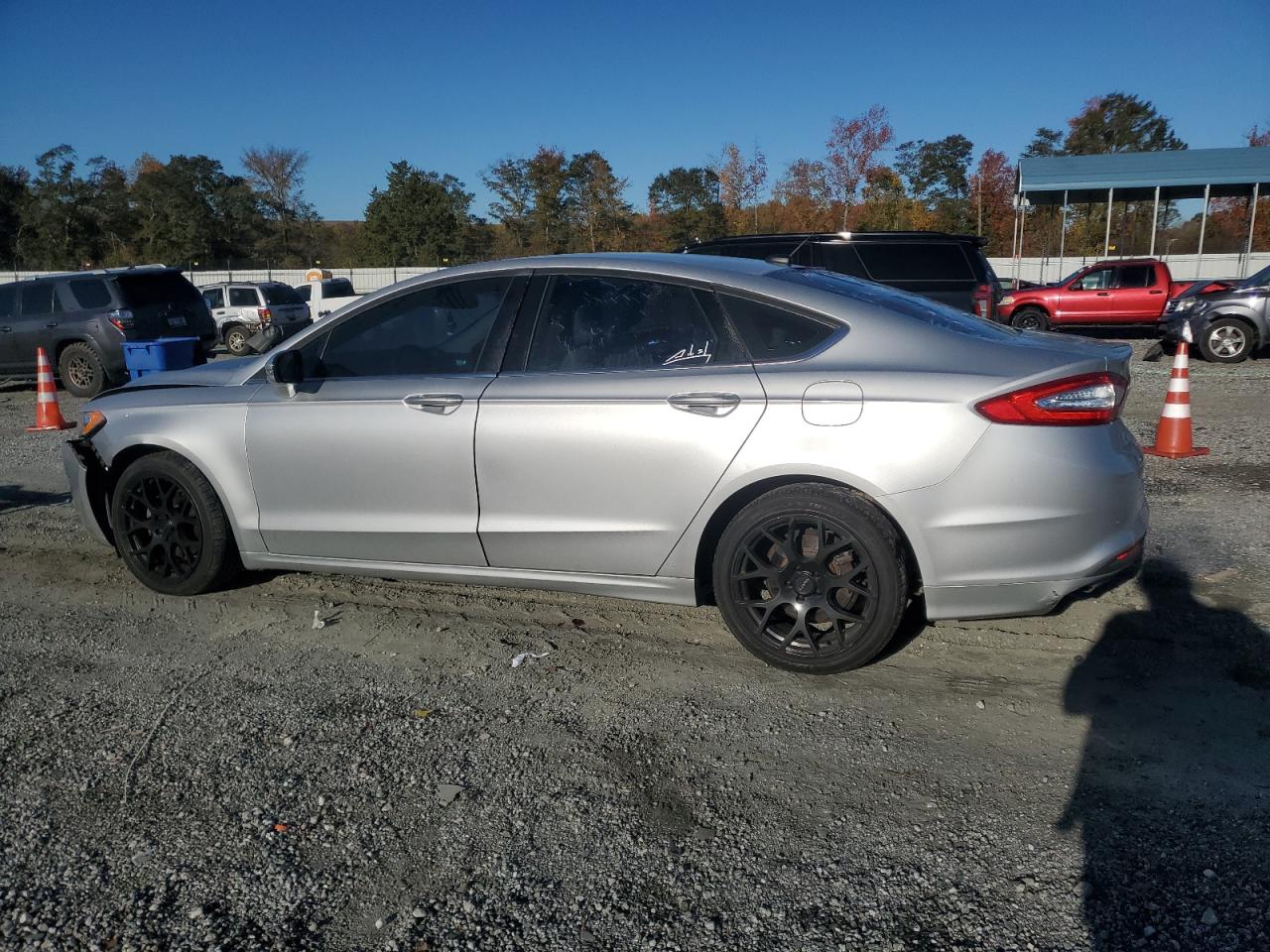 FORD FUSION SE