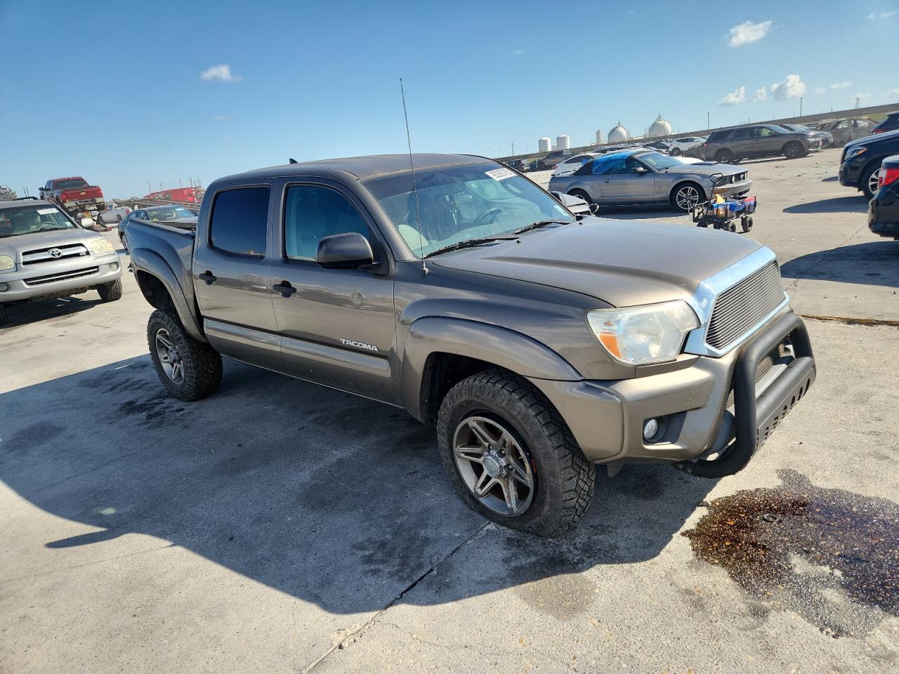 TOYOTA TACOMA DOUBLE CAB PRERUNNER