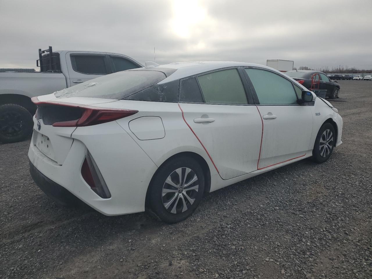 TOYOTA PRIUS PRIME LE