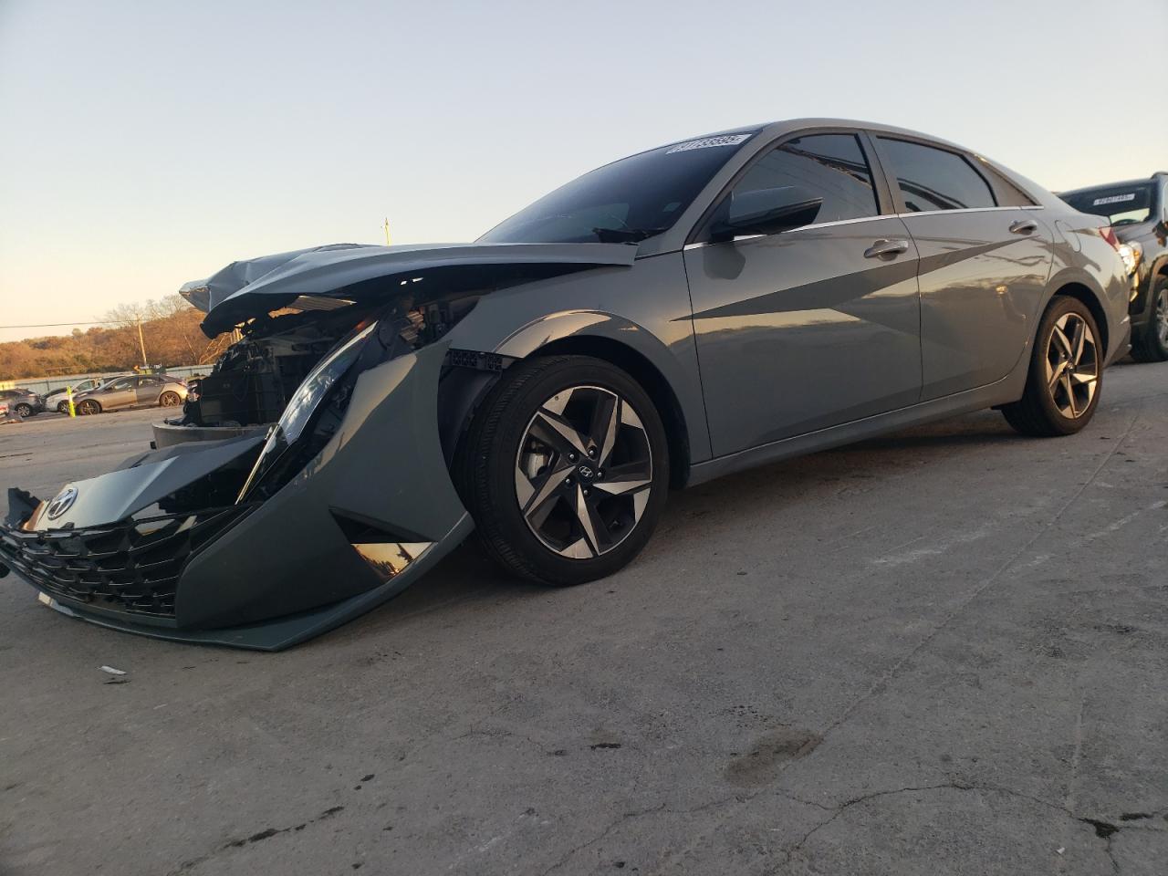 HYUNDAI ELANTRA LIMITED