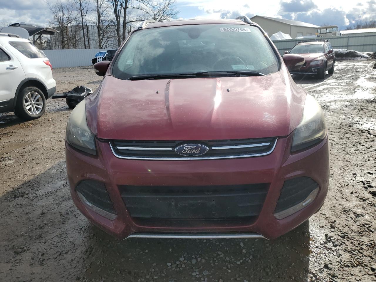 FORD ESCAPE TITANIUM
