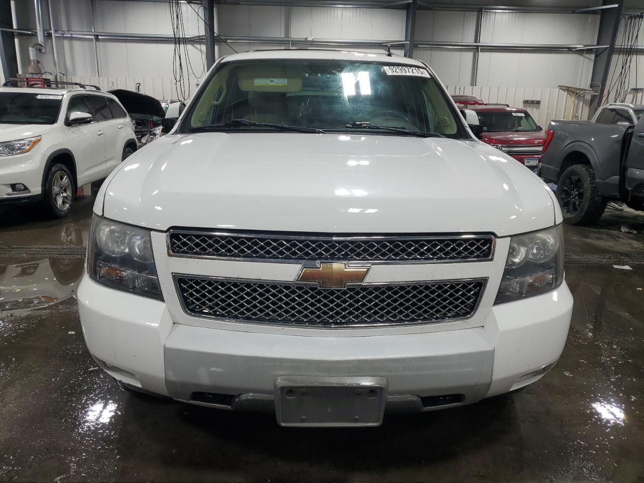 CHEVROLET TAHOE K1500 LT