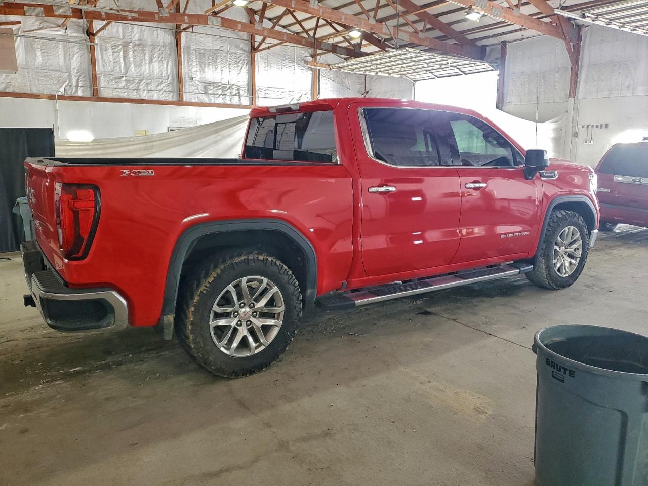 GMC SIERRA K1500 SLT