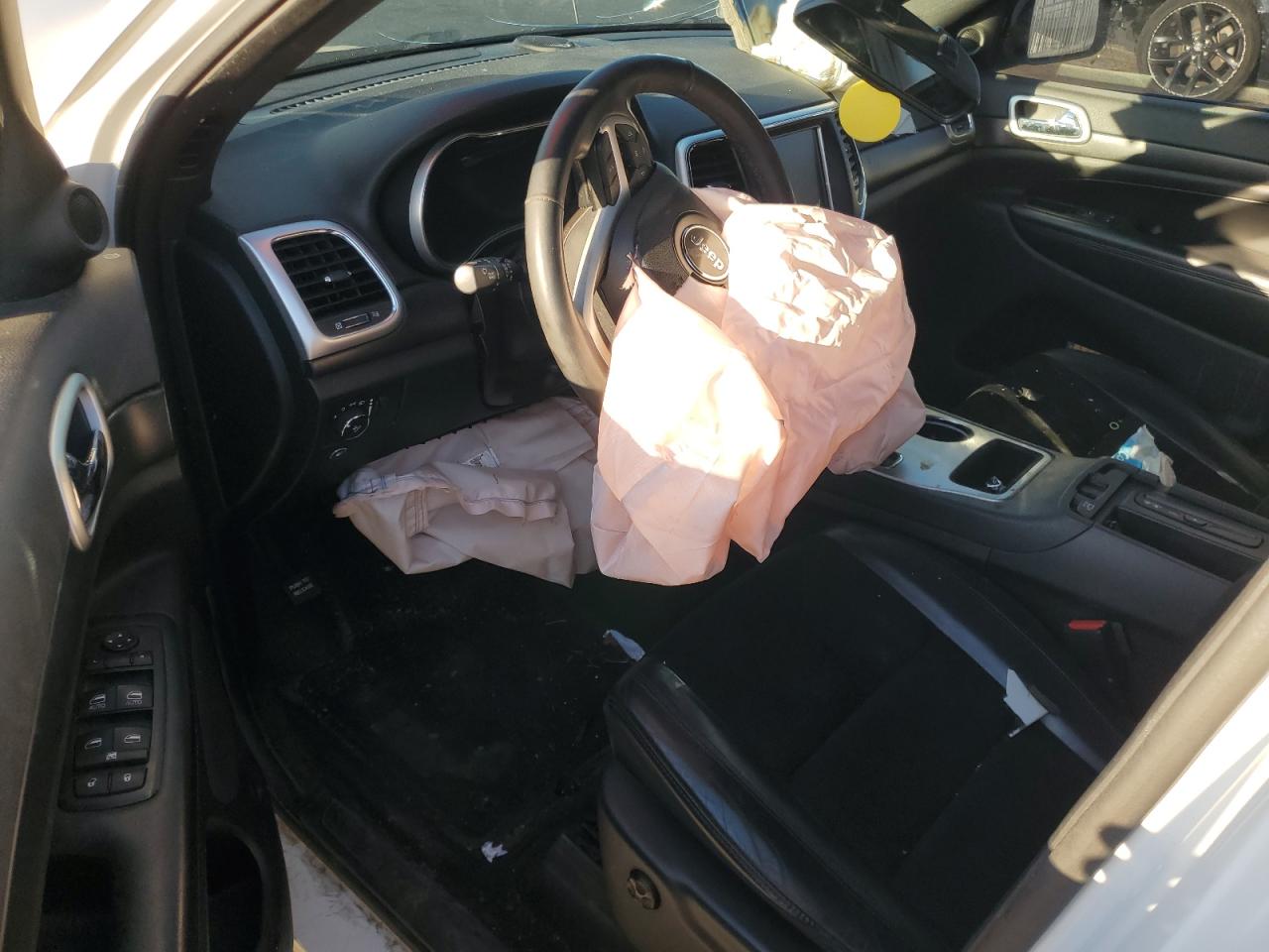 JEEP GRAND CHEROKEE LAREDO