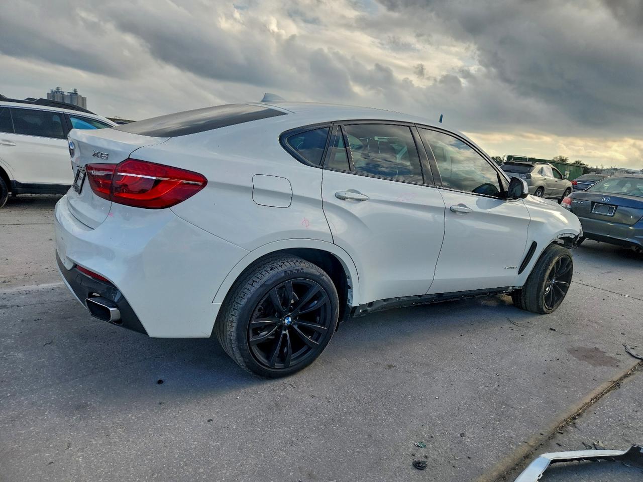 BMW X6 SDRIVE35I