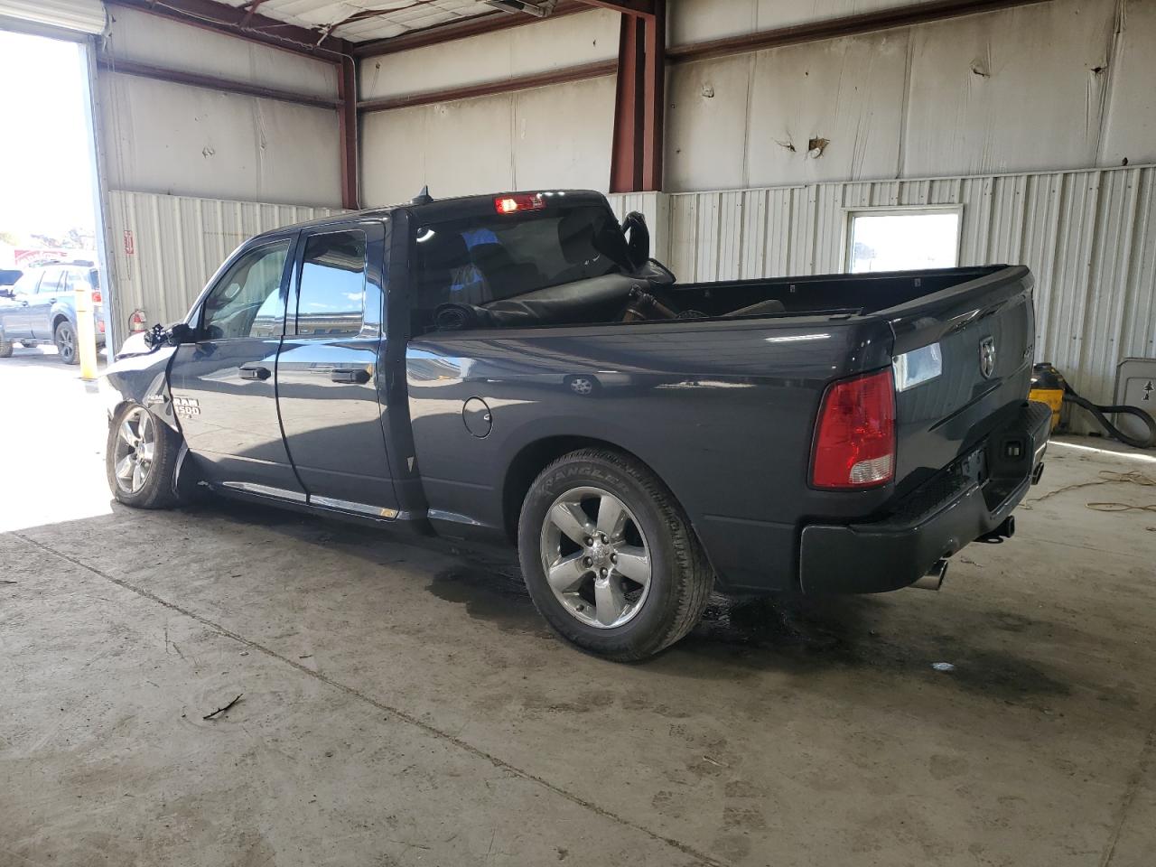 RAM 1500 TRADESMAN