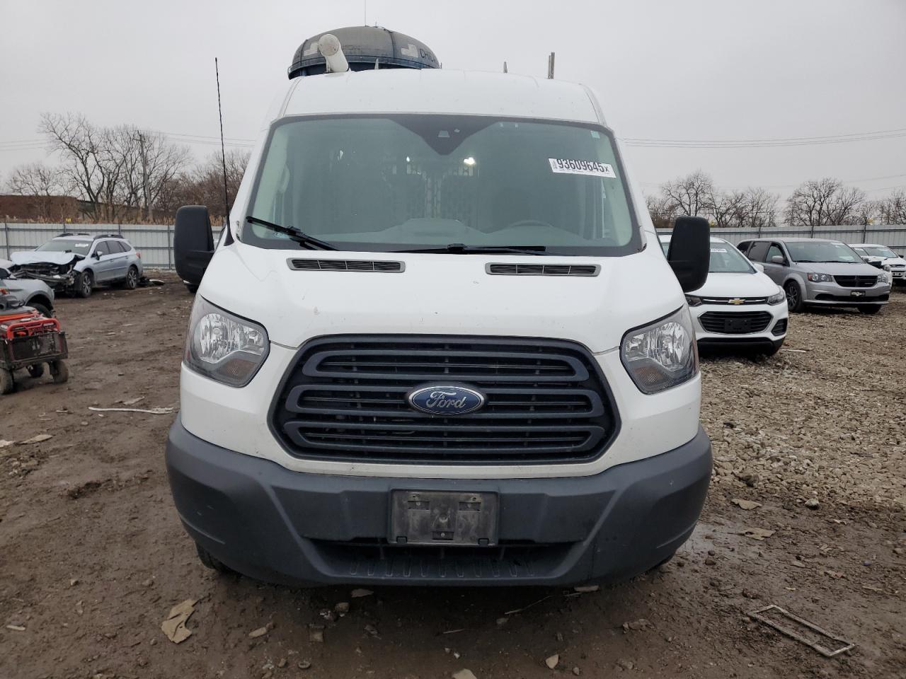 FORD TRANSIT T-250