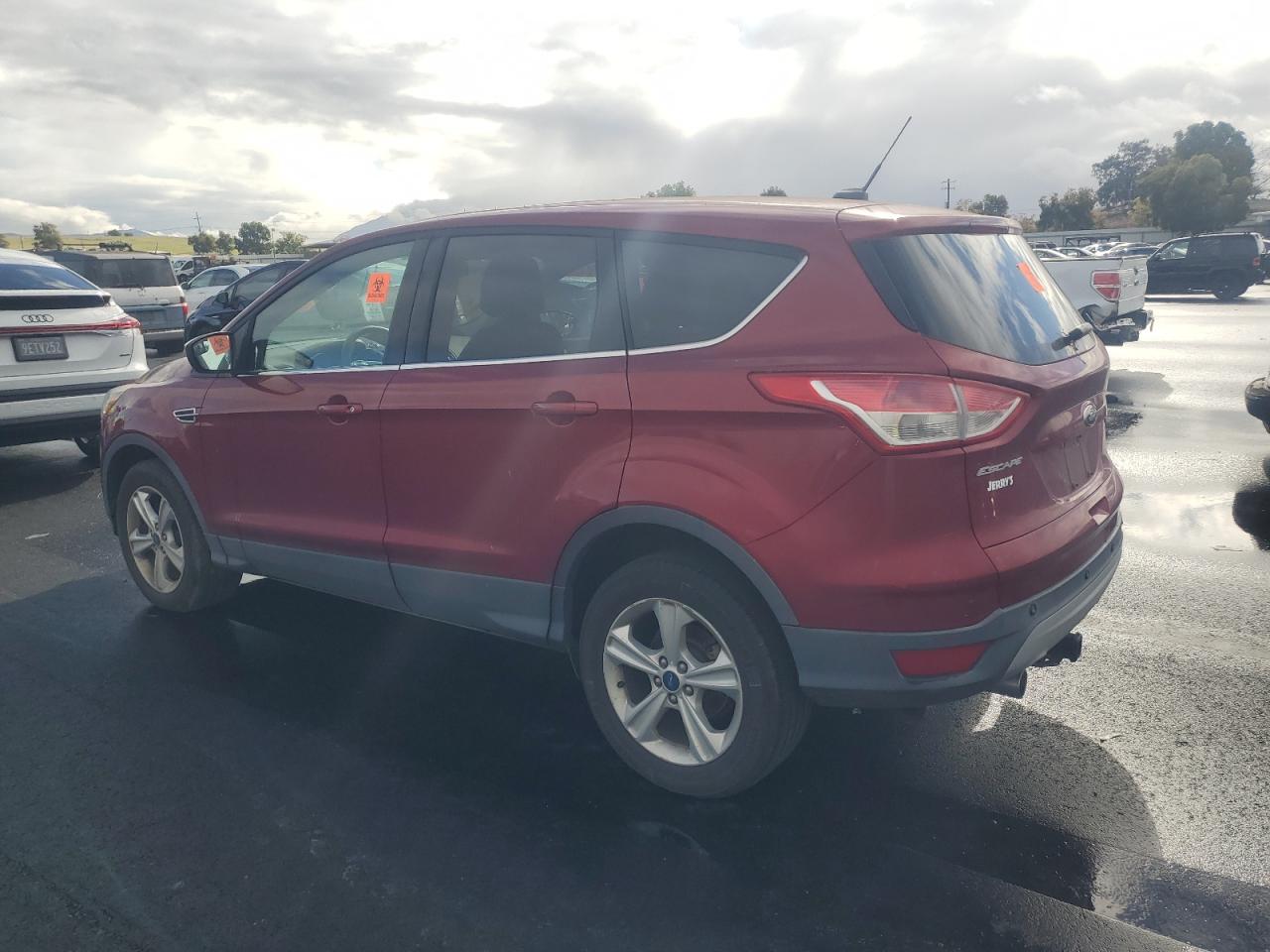 FORD ESCAPE SE
