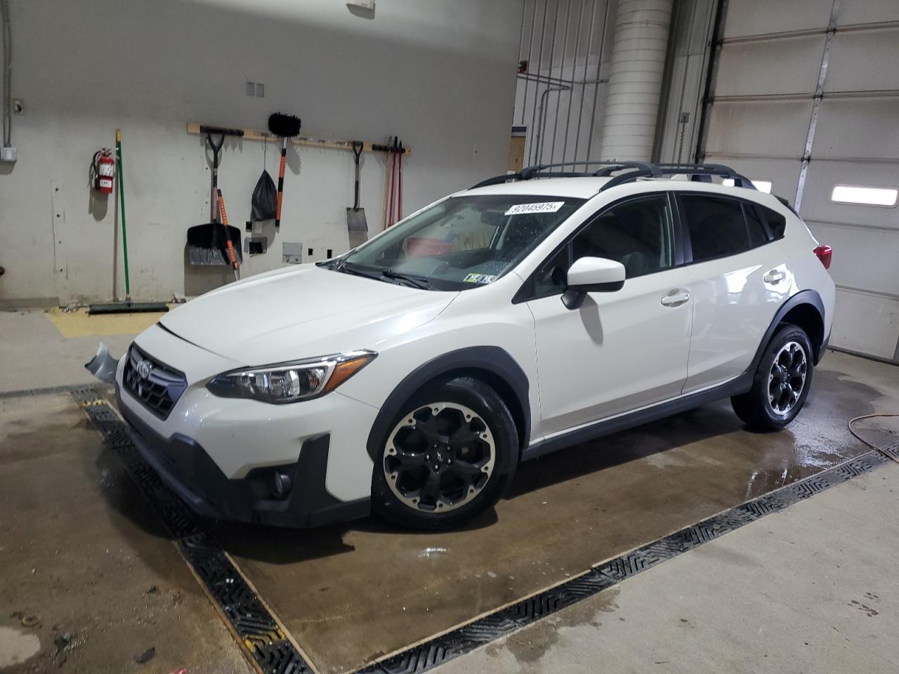 SUBARU CROSSTREK PREMIUM