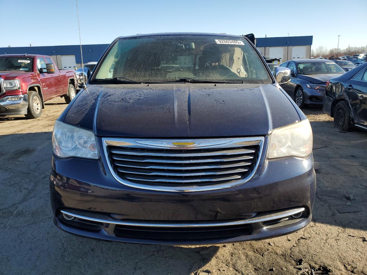 CHRYSLER TOWN & COUNTRY TOURING L