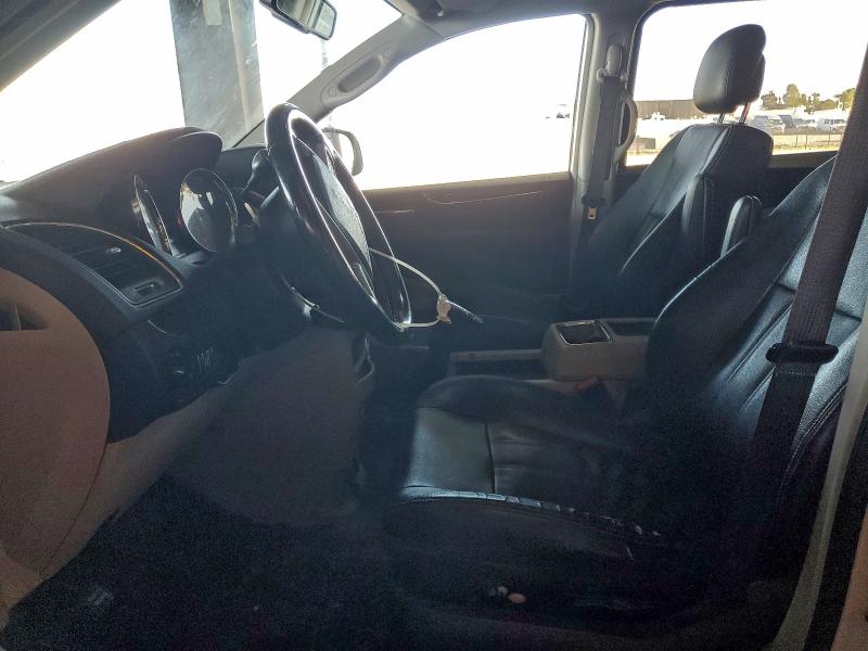 2013 CHRYSLER TOWN & COU #3296337445