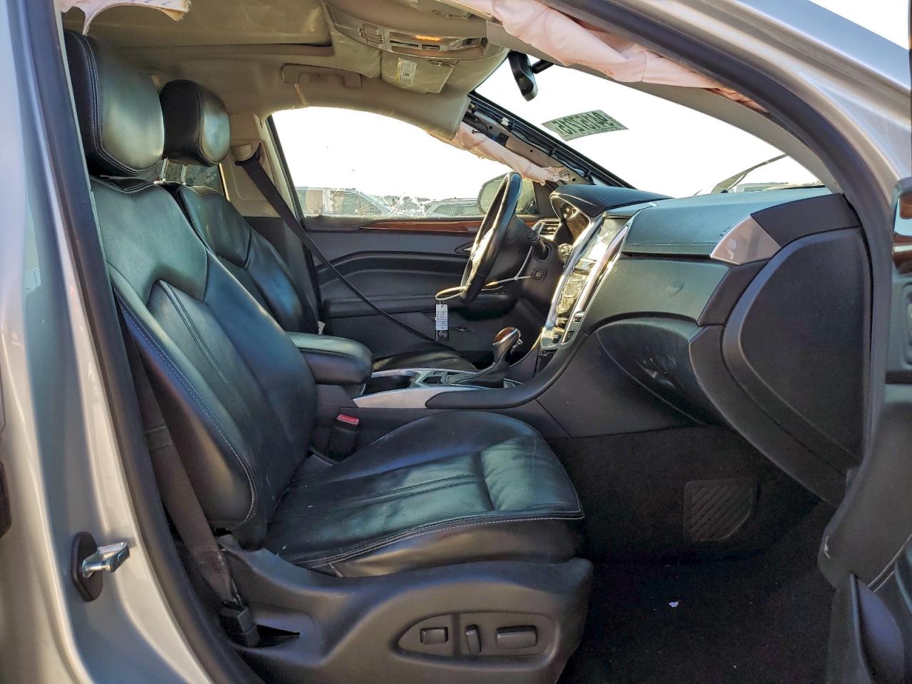 CADILLAC SRX LUXURY COLLECTION