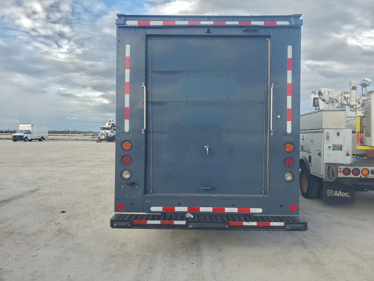 FORD TRANSIT T-350 HD