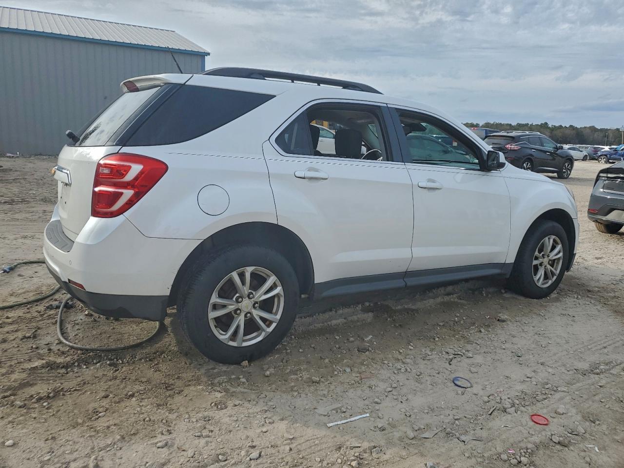 Lot #3301810350 2017 CHEVROLET EQUINOX LT