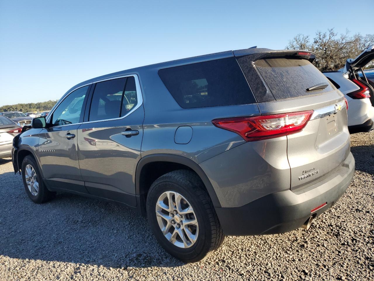 CHEVROLET TRAVERSE LS