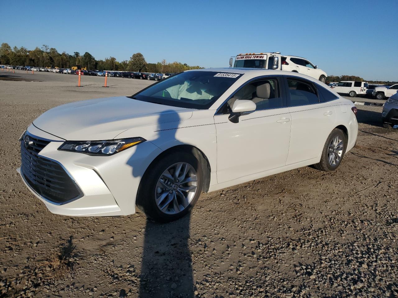 TOYOTA AVALON XLE