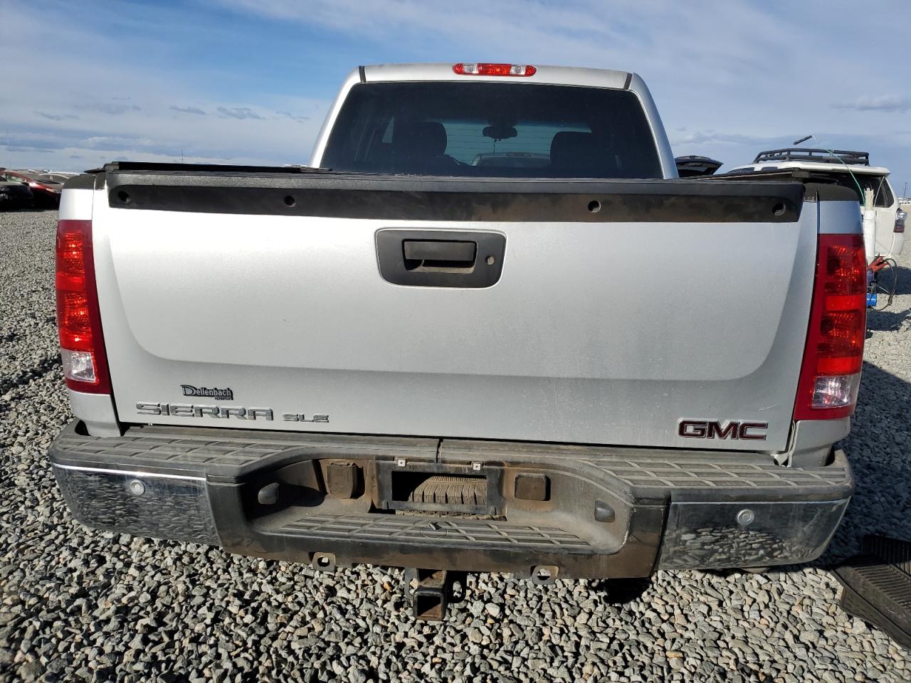 GMC SIERRA K1500 SLE