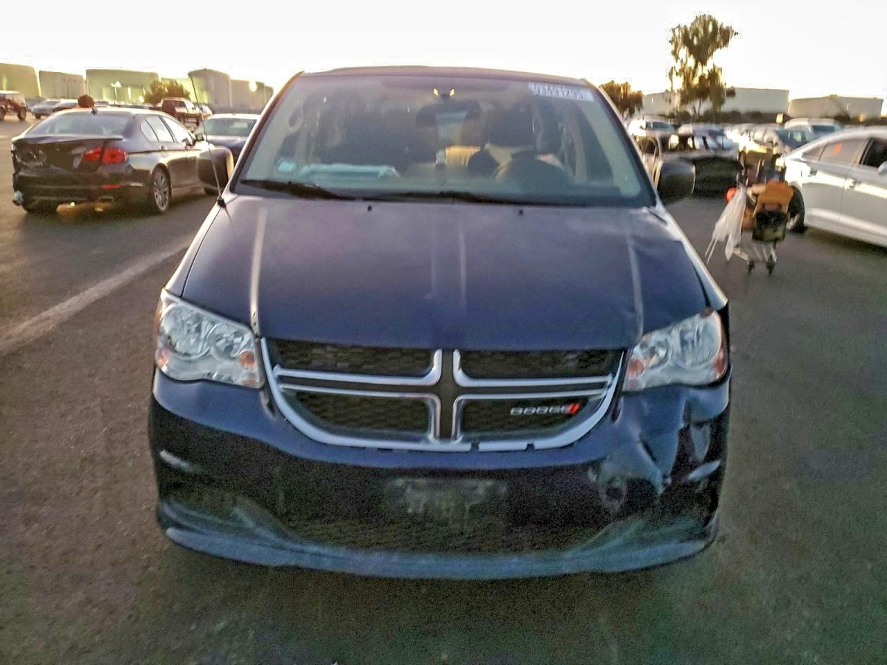 DODGE GRAND CARAVAN SE