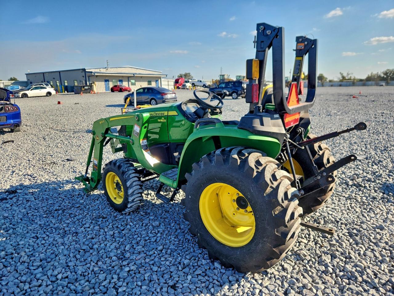 Lot #3309313991 2024 JOHN DEERE 3025E