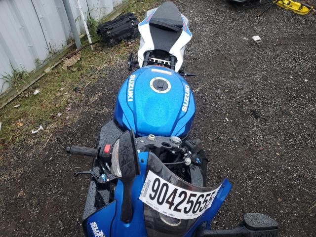 2022 SUZUKI GSX-R600 - JS1GN7FA4N7100801