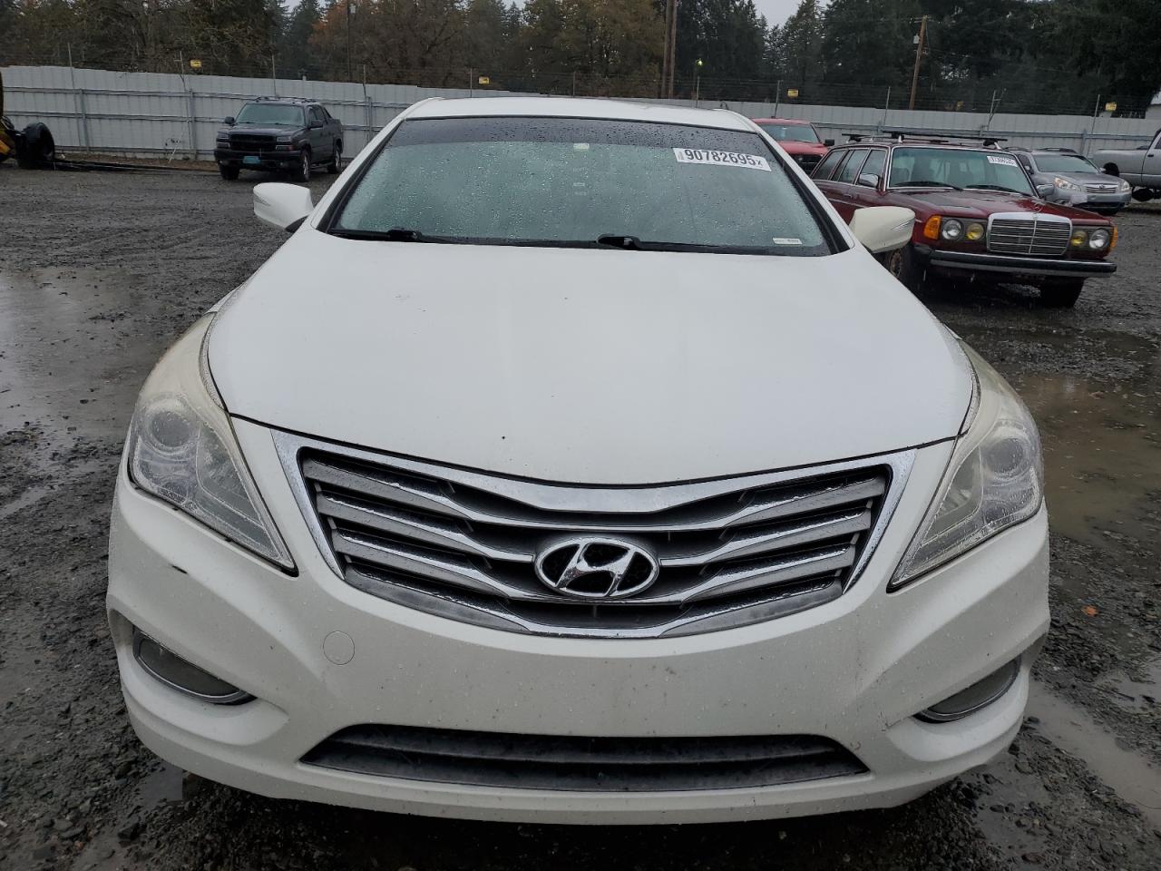HYUNDAI AZERA