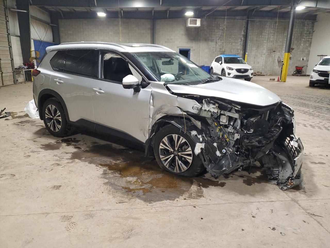 Lot #3301983454 2021 NISSAN ROGUE SV