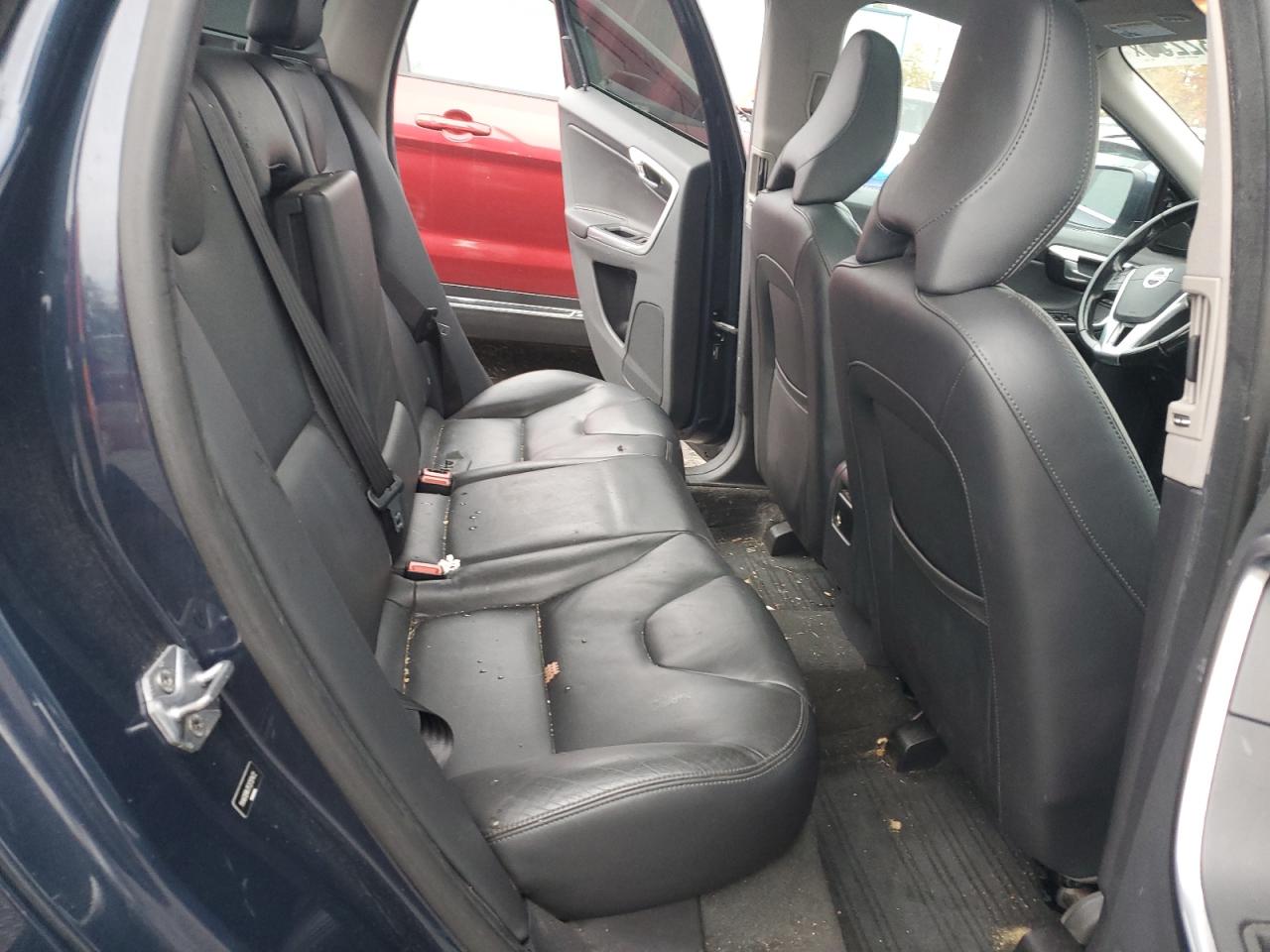 VOLVO XC60 T5 PREMIER