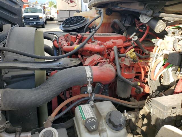 2016 FREIGHTLINER M2 #3303738438