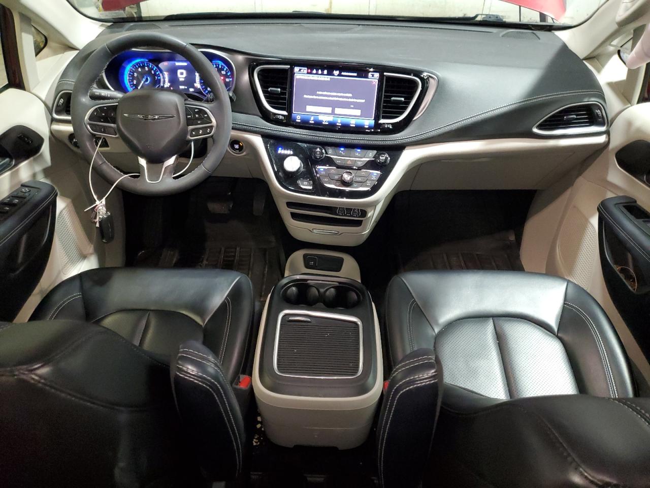 CHRYSLER PACIFICA TOURING L